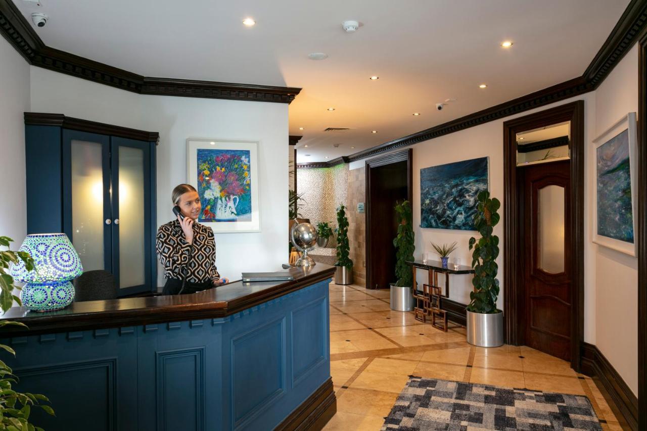 Schull Harbour Hotel & Leisure Centre Экстерьер фото