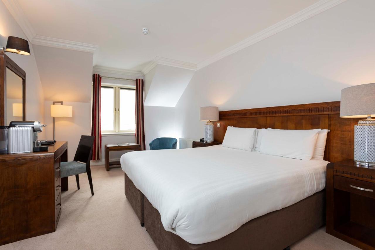 Schull Harbour Hotel & Leisure Centre Экстерьер фото