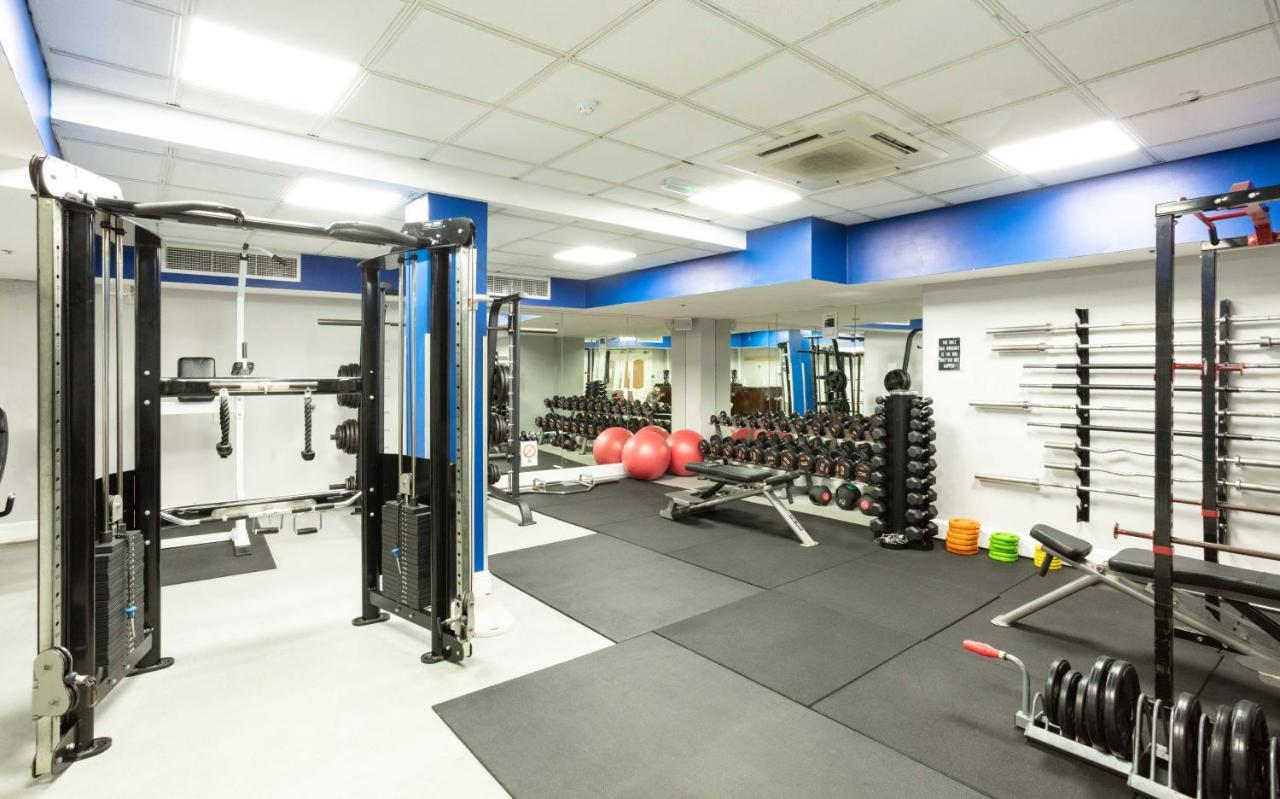 Schull Harbour Hotel & Leisure Centre Экстерьер фото